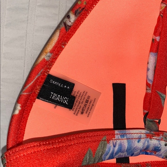 TRIANGL - S++ Orange Floral Bikini Top - Picture 3 of 3